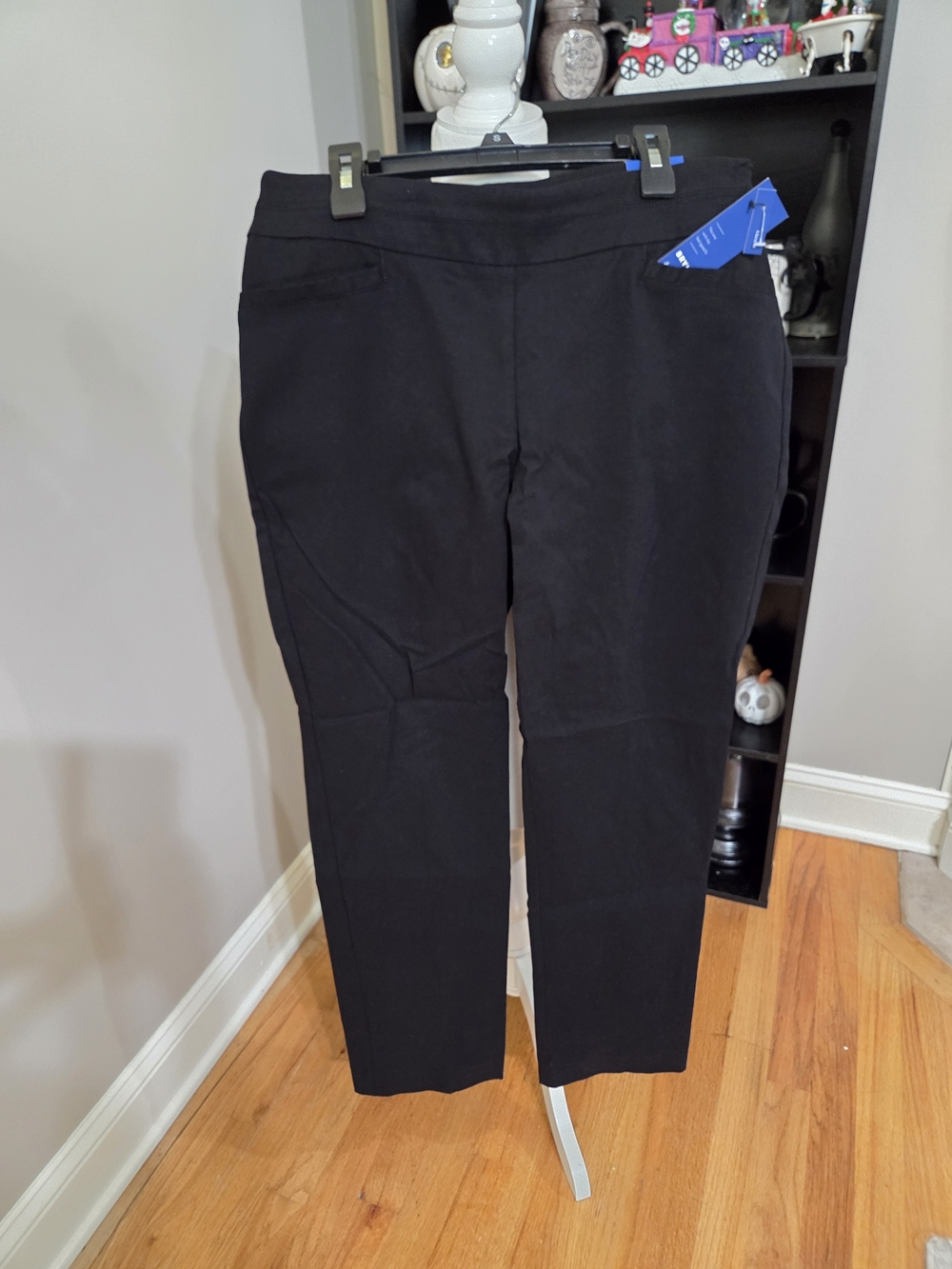 Apt. 9 Black Women's Straight Leg Pants